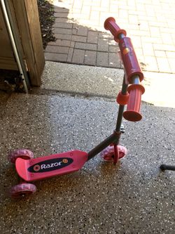 Girls Razor Scooter