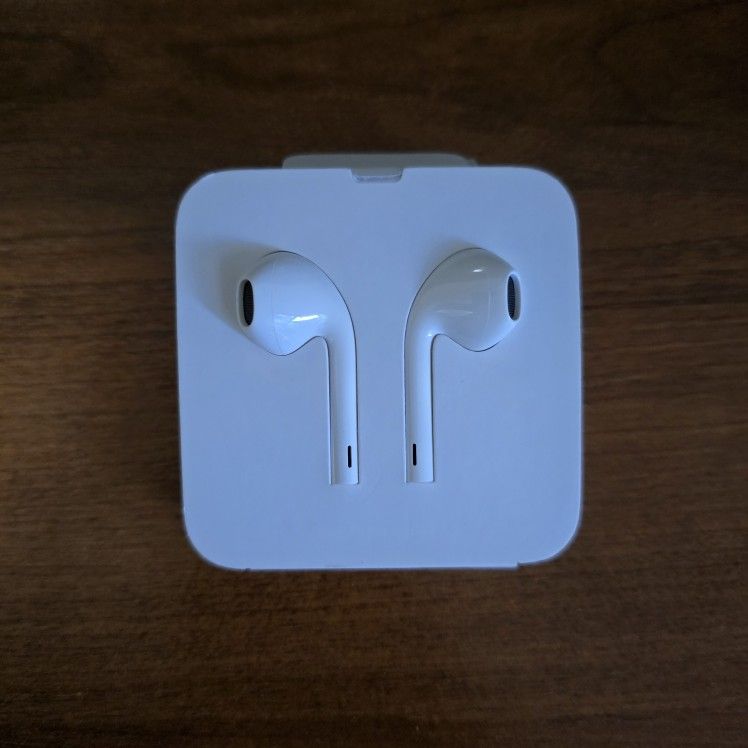 Apple Wired Headphones