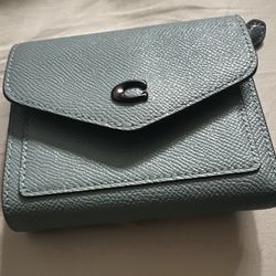 Coach Wyn Small Wallet