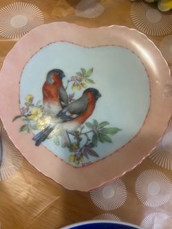Heart shape plate red birds