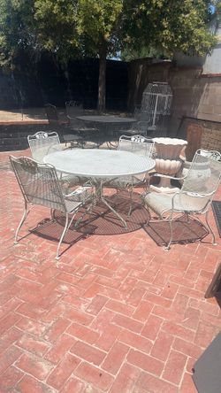 White wrought iron dining set
