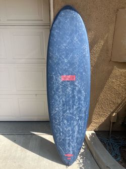 Surfboard 6’6”