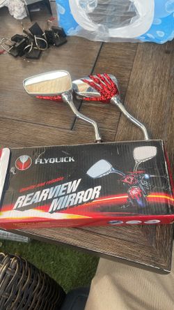 Motorcycle mirrors