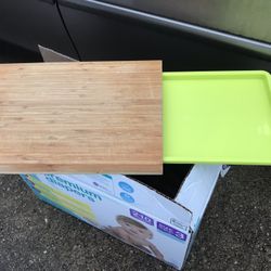 Very Nice Wood Cutting Board With Slide In Plastic Tray Only $10