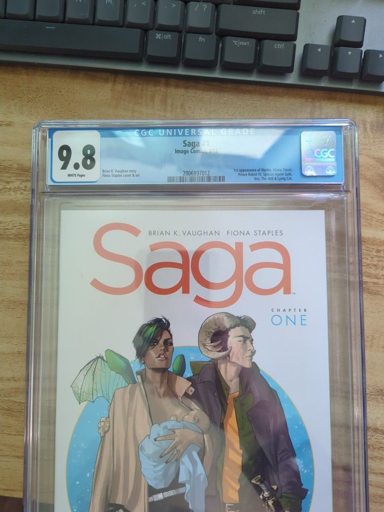 Saga #1 CGC 9.8 Comic