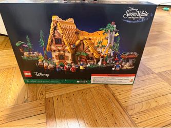 Snow White Lego set