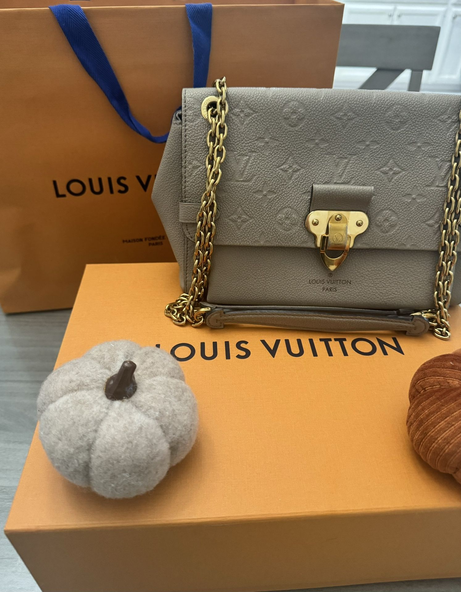 Louis Vuitton Purse- Designation VAVIN NV PM