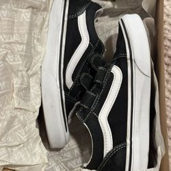 Vans Old Skool Velcro Size 1Y