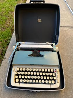 Vintage Smith Corona typewriter
