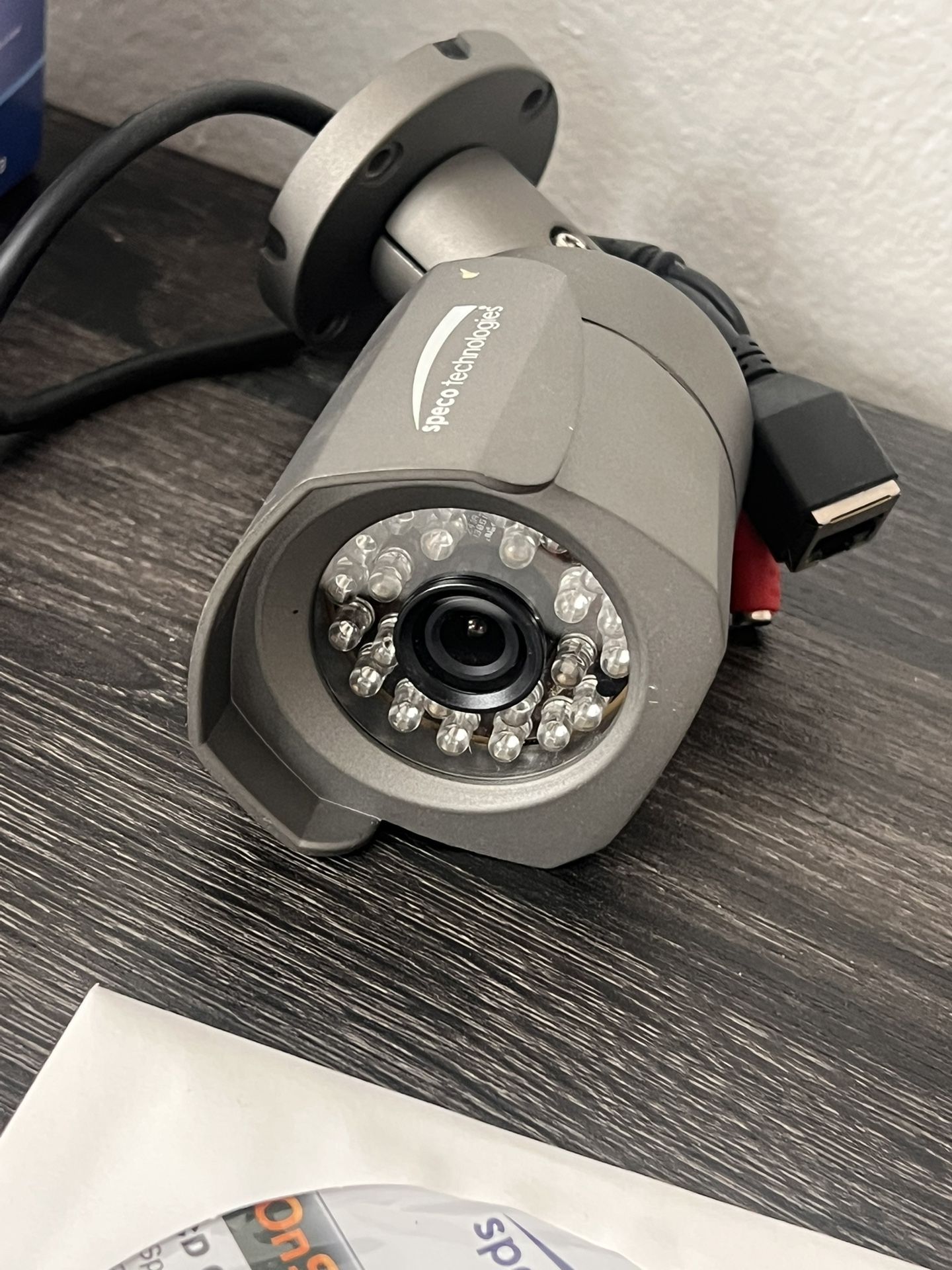 1080p Indoor/outdoor Camera