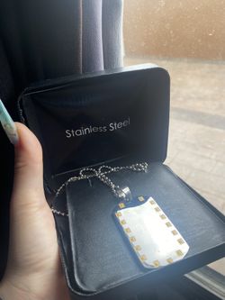 STAINLESS STEEL NECKLACE