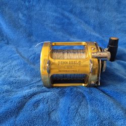 Penn International II  30TW With Clamp