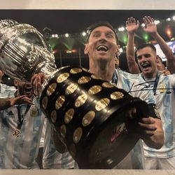 Lionel Messi Signed 12x16 Photo Copa America w/ Beckett Letter - SEND OFFERS! 