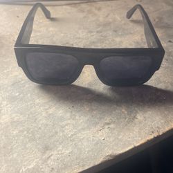 Louis Vuitton Sunglasses/ Gucci Sunglasses 