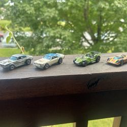 4 Hot wheels Red Lines From 1960’s 