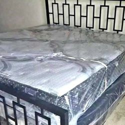(NEW)MATTRESS BLOWOUT! Brand new mattress sets. Kings, Queens, Fulls