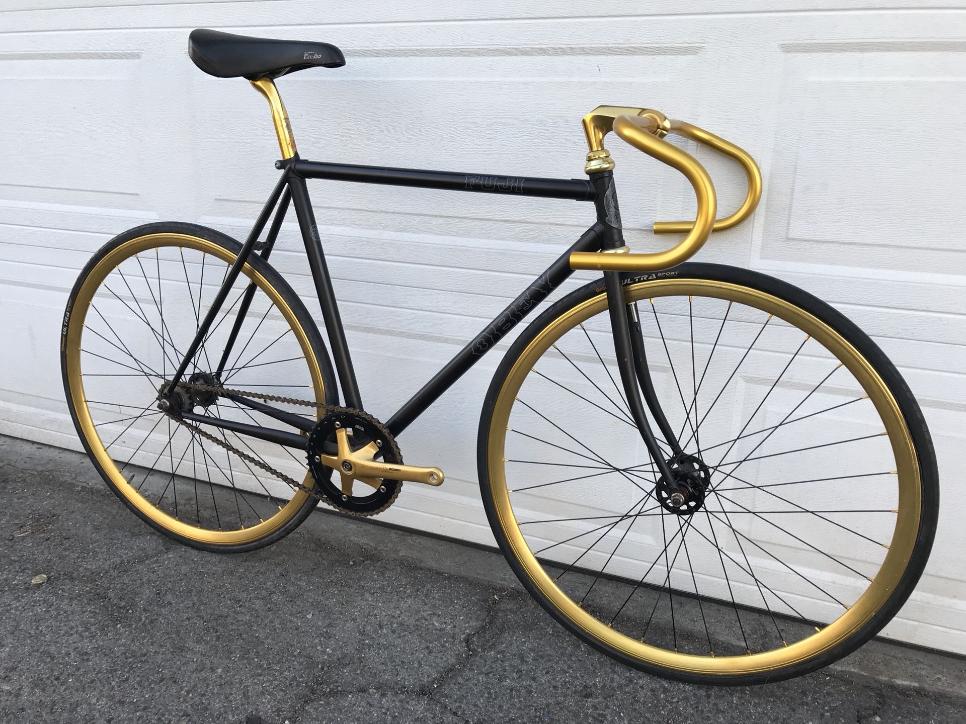 Fuji obey