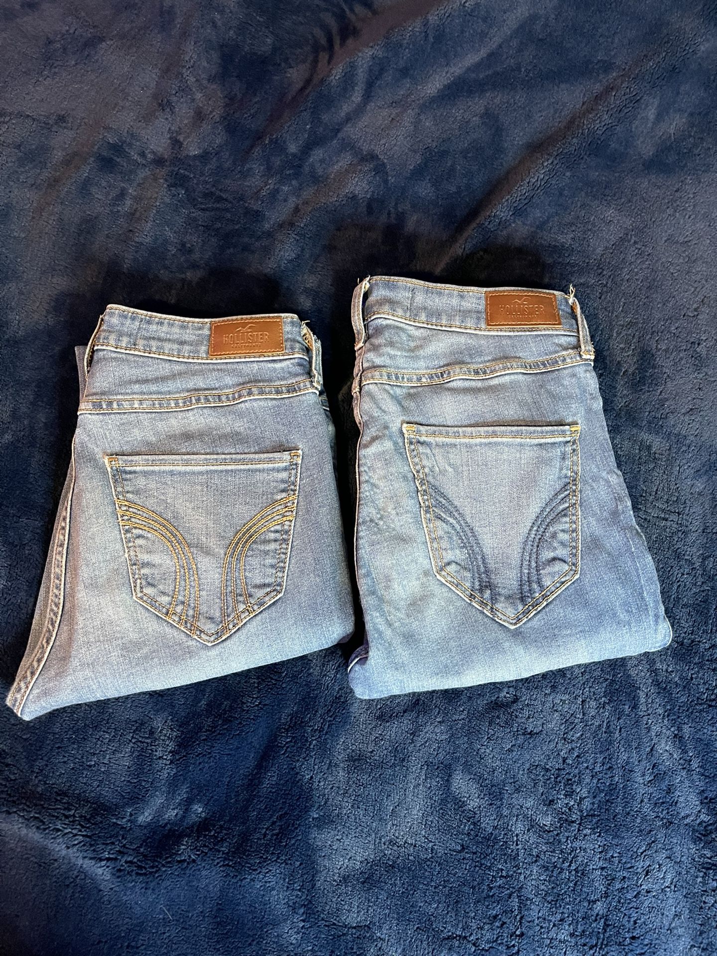 women’s hollister jeans