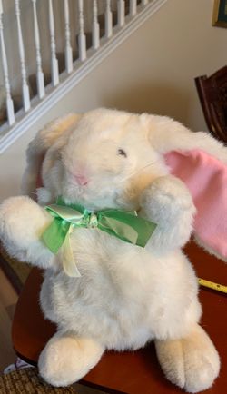 Wondertreats white bunny