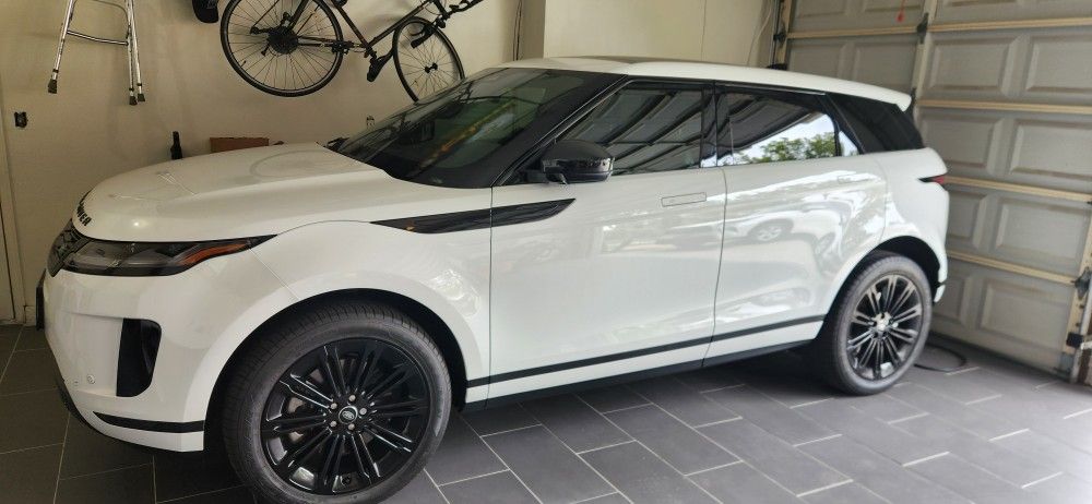 2024 Land Rover Range Rover Evoque
