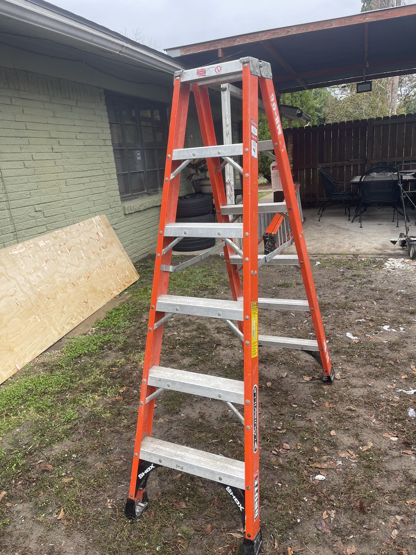 escalera chica de 6 pies