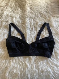 Black bikini top new size 12