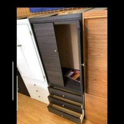 Closet New $319