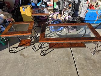 Steve Silver Co. Wood Sofa Table w/ Glass Insert