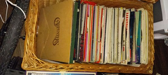(AROUND 100) Vintage Vinyl Records LP Collection