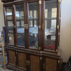 Wood Hutch / China Cabinet