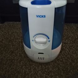 Vicks Humidifier 