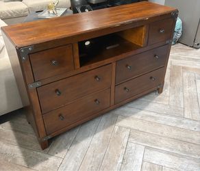 6 drawer real wood dresser
