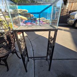 Fish Tank (10 Gallon) With Metal Stand 