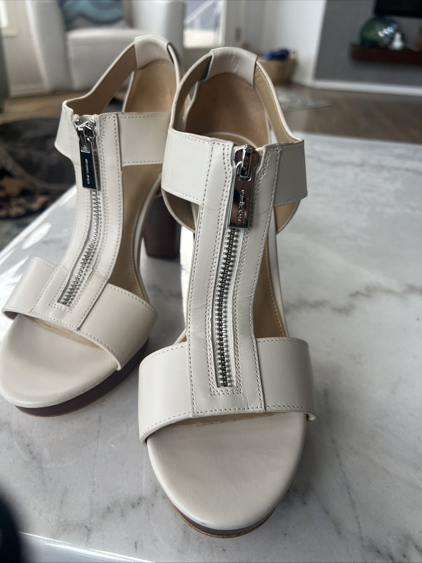 New Michael Kors Leather High Heels