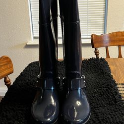 MK Navy Size 8 Tall Rainboots 