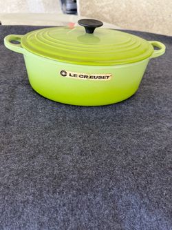 Le Creuset #29 Signature Oval Dutch Oven 5 QT Kiwi Green