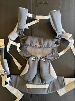 Ergobaby Carrier