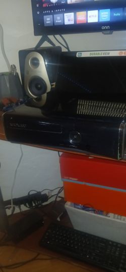 Microsoft Xbox 360 Slim Console