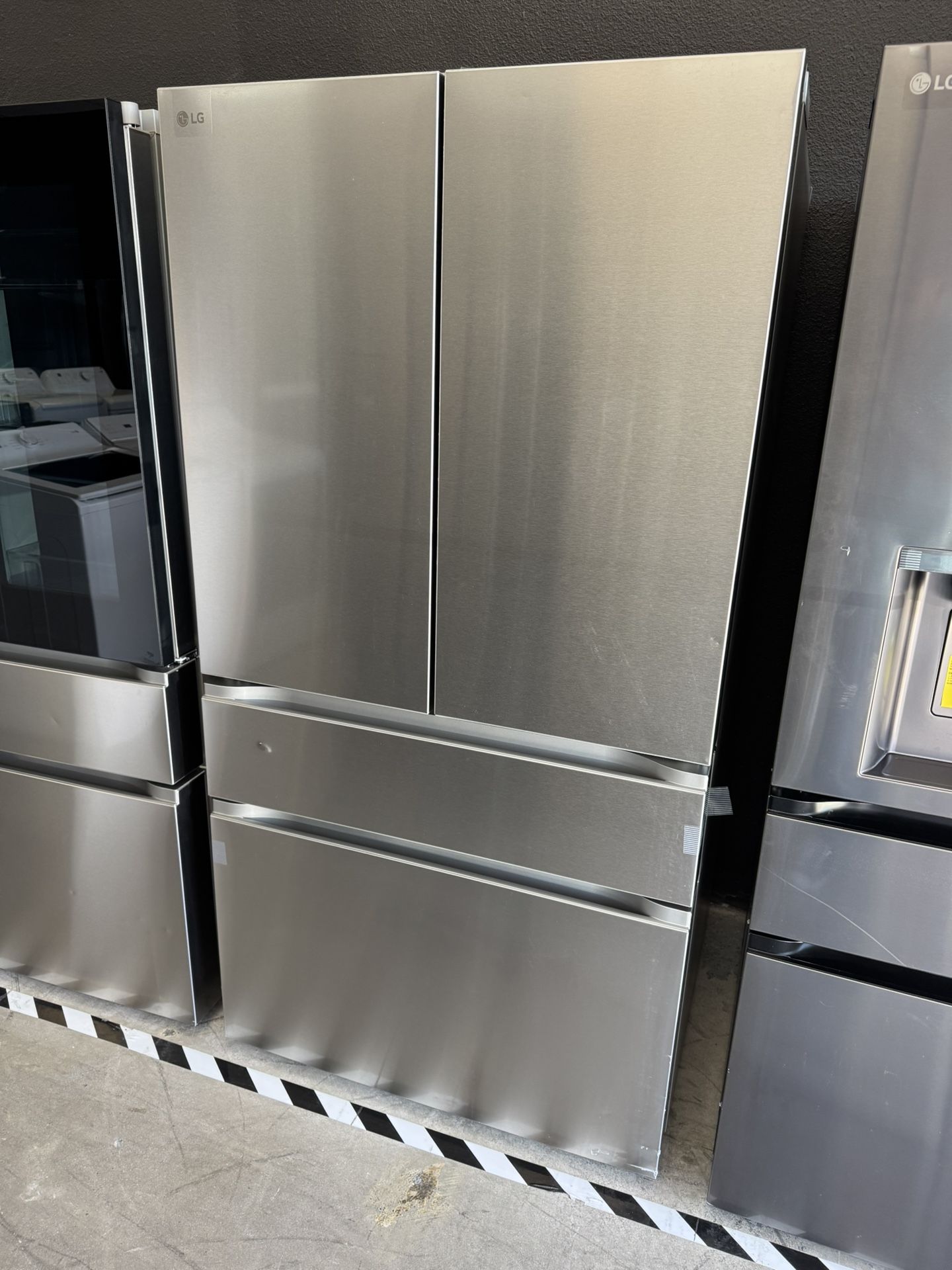 LG Standard Depth MAX 4 Door Refrigerator 