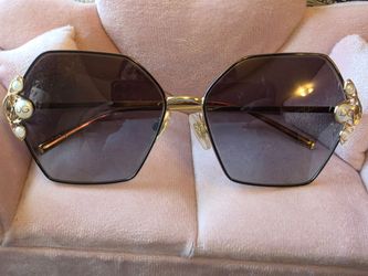 Dolce gabanna sunglasses