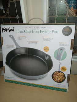 Cast iron pan