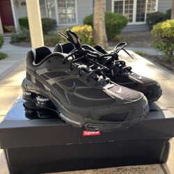 supreme x nike shox size 9.5