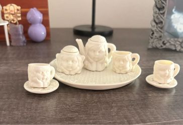 Miniature tea set