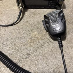 Cb Radio And 5.5ft Antenna