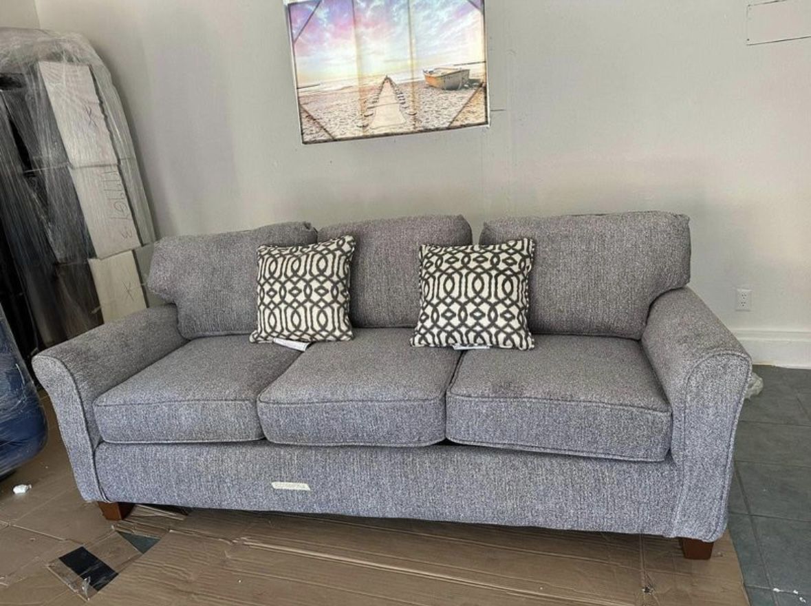 Couch / Sofa