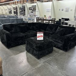 4-Piece Sectional Set LAF Loveseat + RAF Loveseat + Corner Wedge + Cocktail Ottoman  Color: Black 💢seccional Color Negro Nuevo En Caja