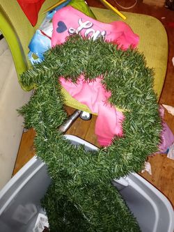 3 18 inch wreaths