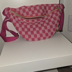 Pink Checkered Fanny Pack