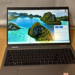 Dell Latitude 5520 Core i5-1135G7 2.4GHz 16GB RAM 15.6" 256GB SSD W11 Pro  Brand:Dell  Model:Latitude 5520  Operating System:windows 11 pro  Processor