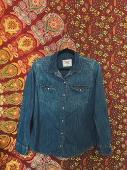 Abercrombie & Fitch Blue Denim Button-up Size L